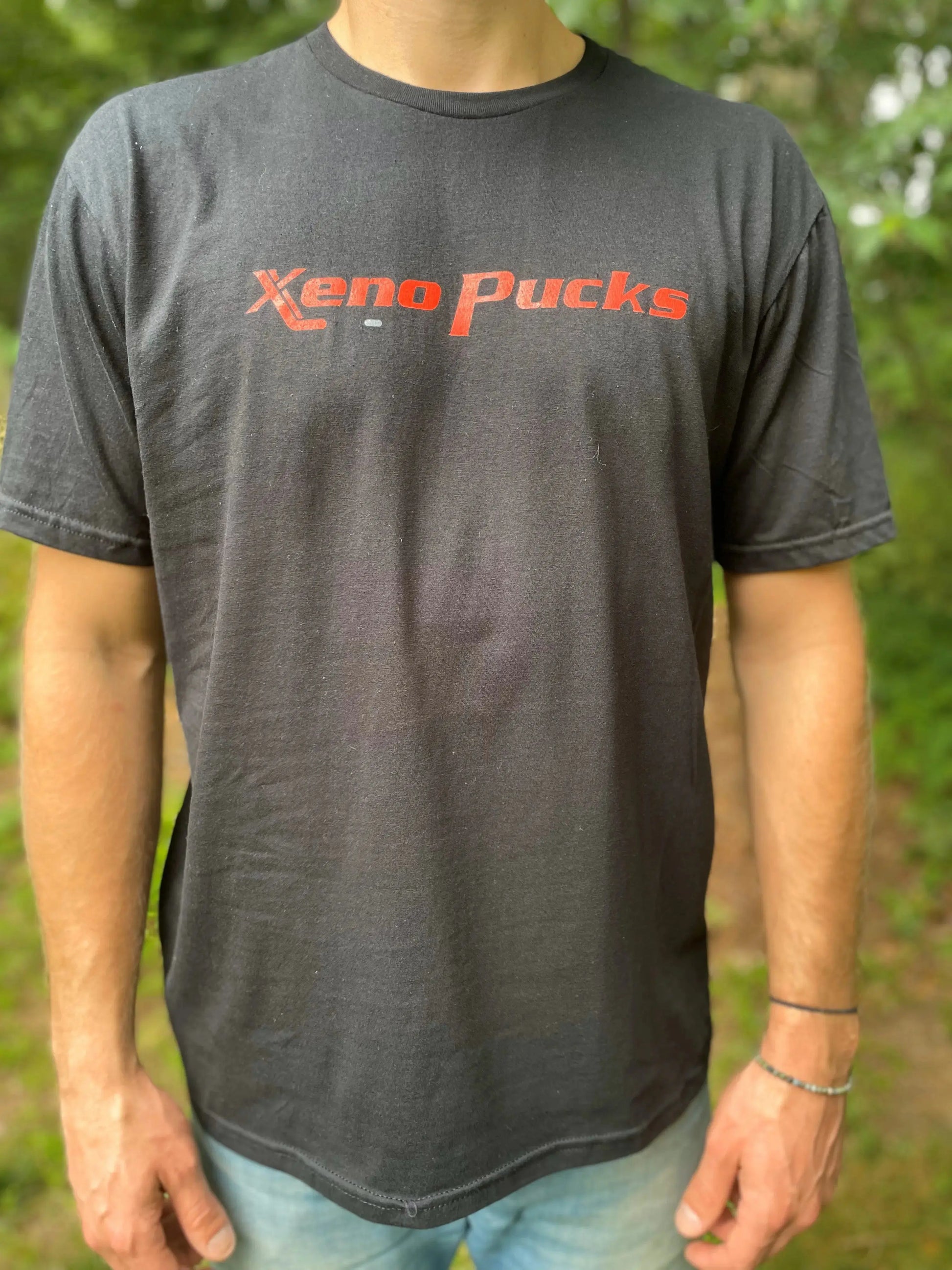 Xenopucks TShirt - Xenopucks.com