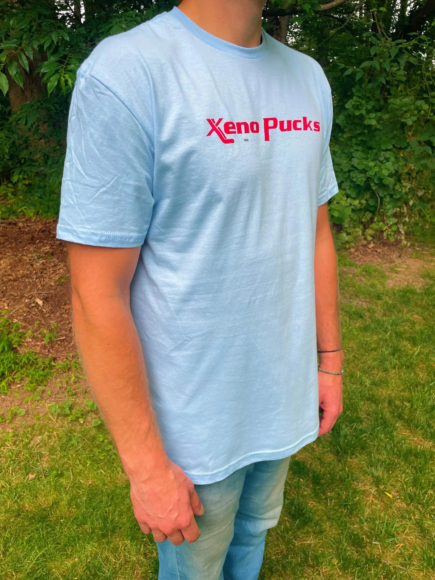 Xenopucks TShirt - Xenopucks.com
